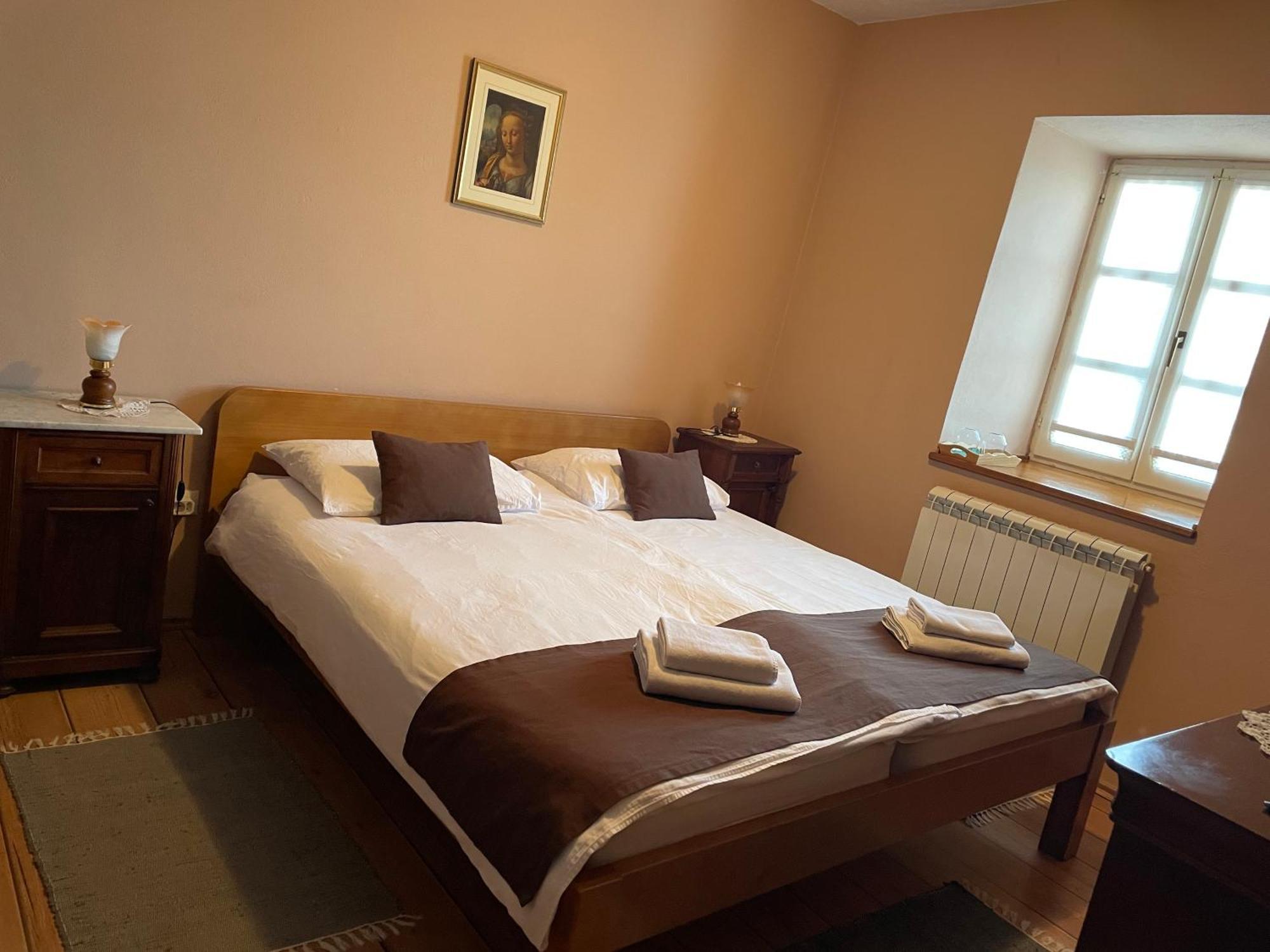 Hisa Stekar Villa Kojsko Стая снимка