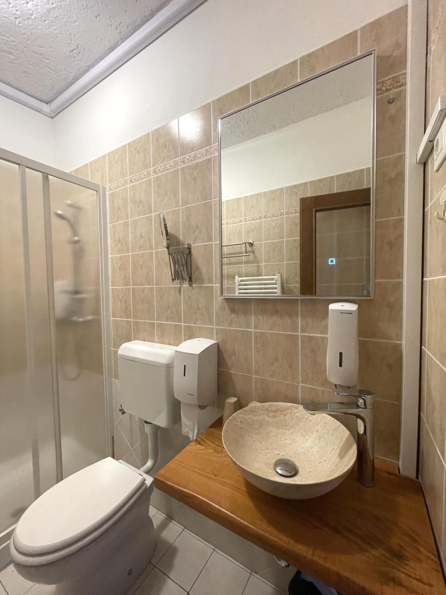 Hisa Stekar Villa Kojsko Стая снимка