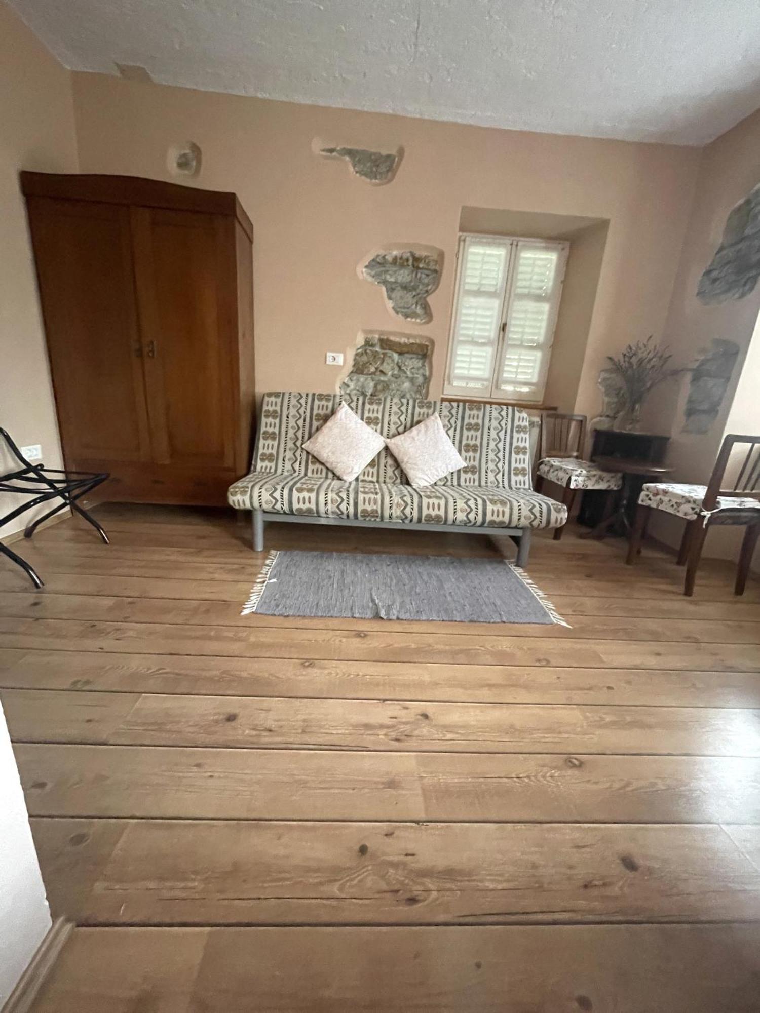 Hisa Stekar Villa Kojsko Стая снимка